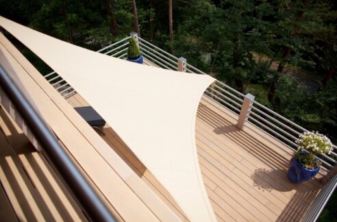 grtoeese Dachterrasse mit Wohnung