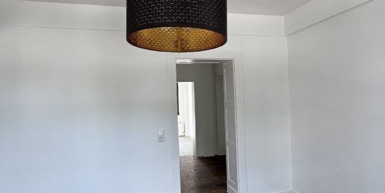 Große Zimmer mitr Bambusparkett
