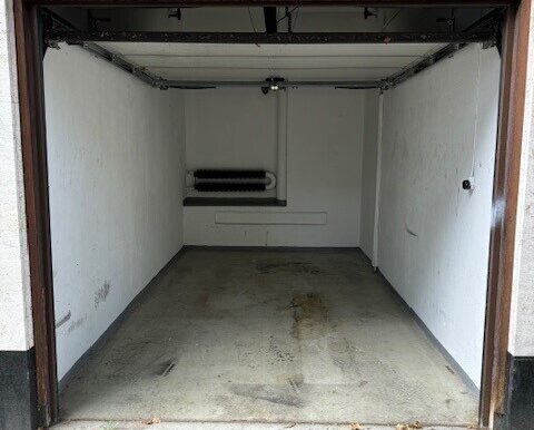 Zusätzlicher Erwerb einer Garage ist möglich