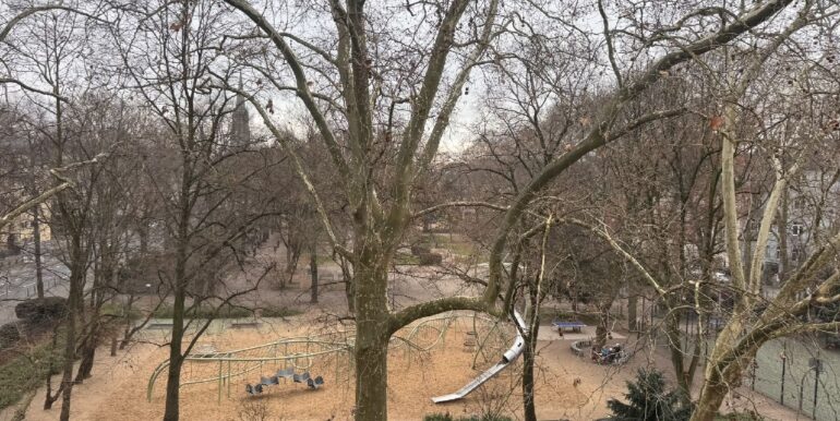 Direkter Blick auf den Rathenauplatz