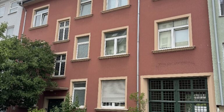 Straßenansicht