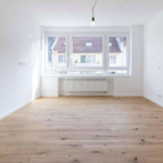 Neuer Parkettboden
