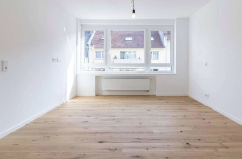 Neuer Parkettboden